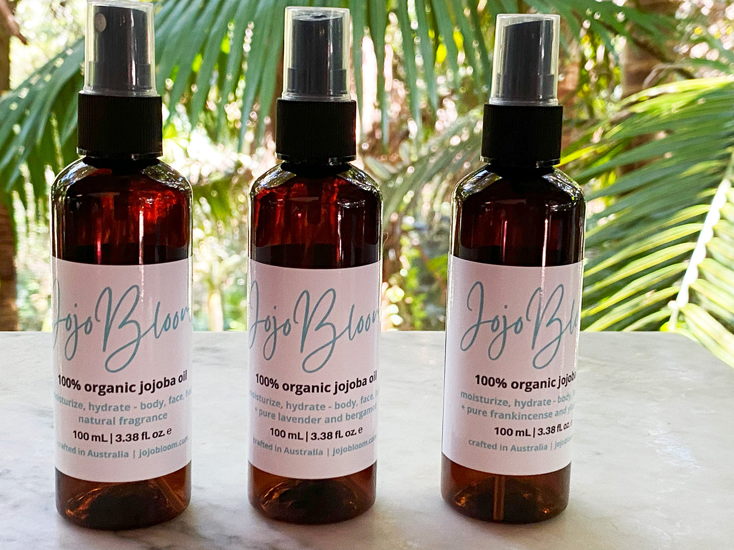 Jojo Bloom 100% organic jojoba oil 100mL. Choose from natural fragrance, or pure Lavender & Bergamot, or Frankincense & Ylang ylang essential oils