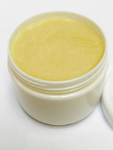 Load image into Gallery viewer, Jojo Bloom organic lovely lips balm
